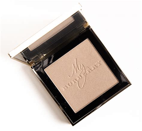 burberry gold glow luminizing powder review|Burberry Gold Glow No. 01 Luminizing Powder Review, Photos.